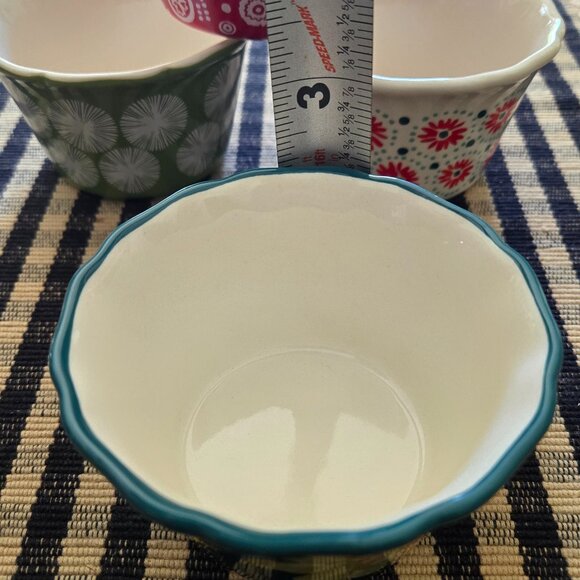 The Pioneer Woman Stoneware Bakeware Ramekin Lot slight glazing 4 piece set - Picture 15 of 15